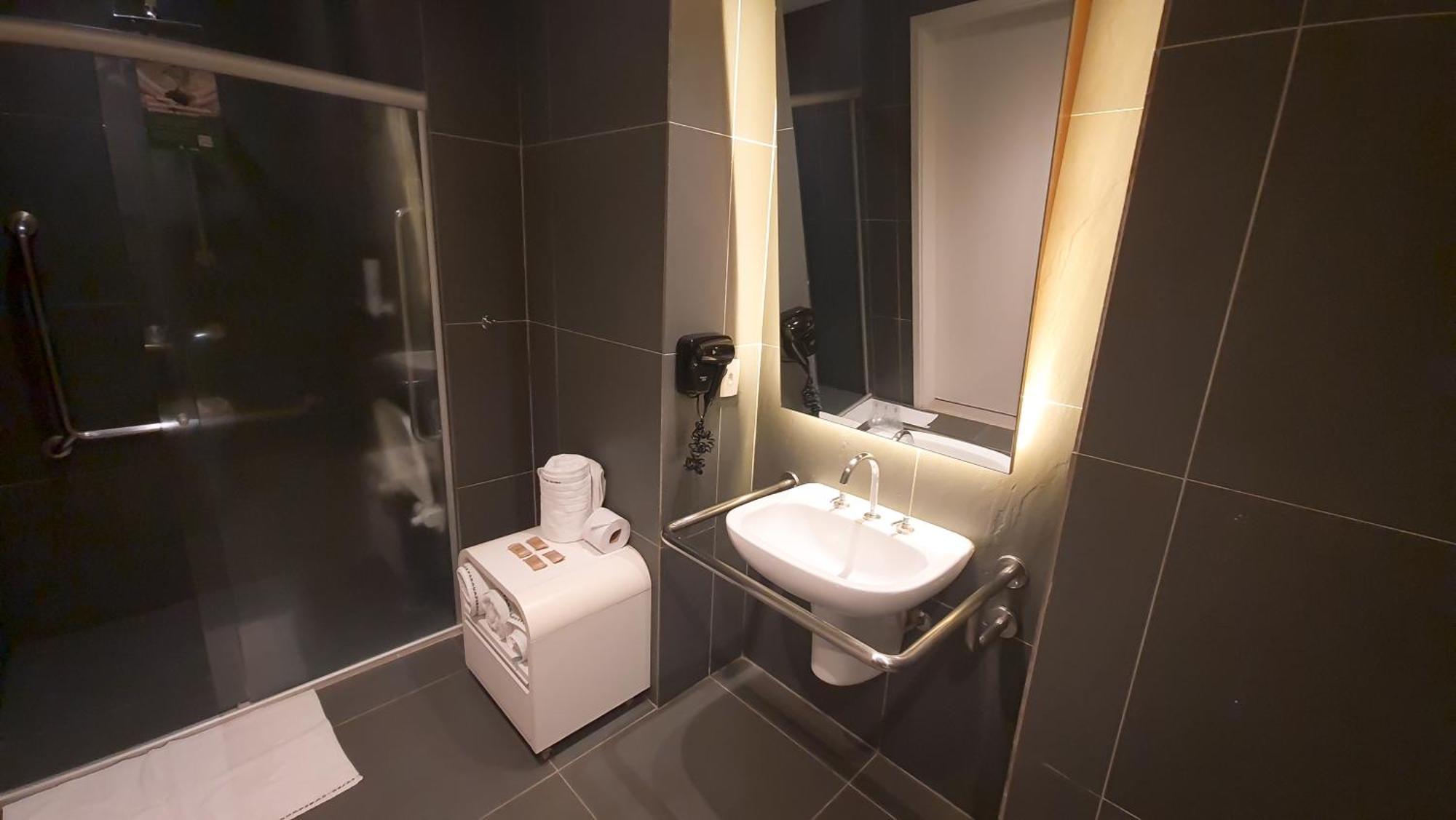 Ibis Styles Parauapebas (Adults Only) Екстер'єр фото
