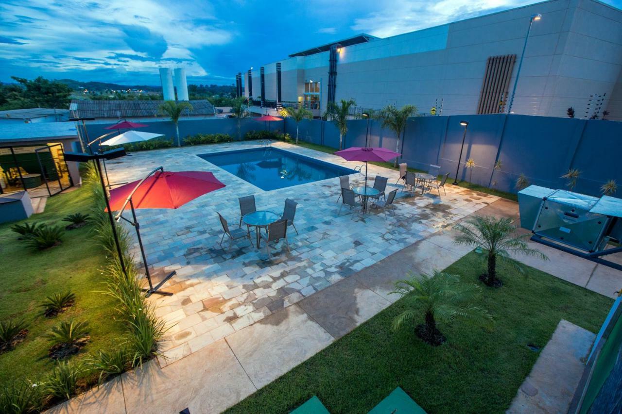 Ibis Styles Parauapebas (Adults Only) Екстер'єр фото